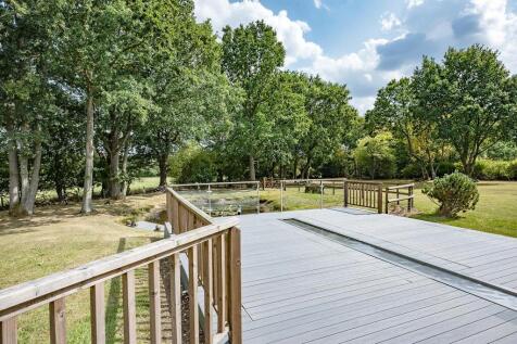 Rear decking