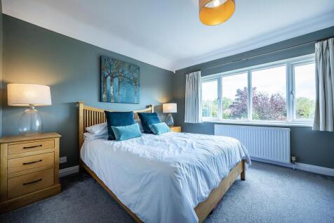 Bedroom 0ne.jpg
