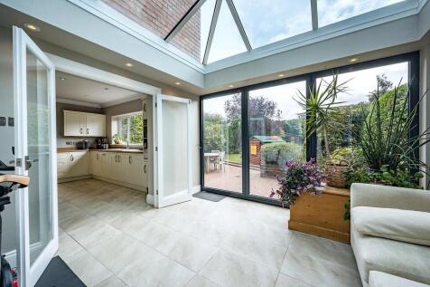 Garden Room.jpg