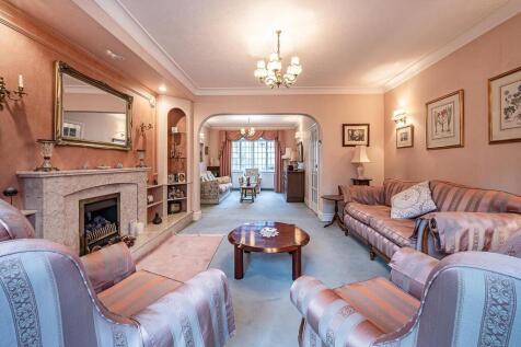 Sitting/reception room