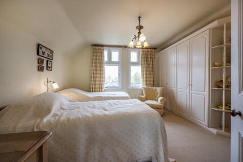 Bedroom 5 - Top Floor