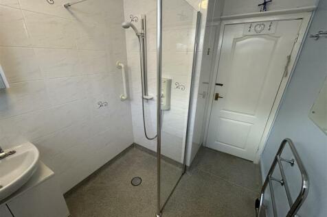 WET ROOM