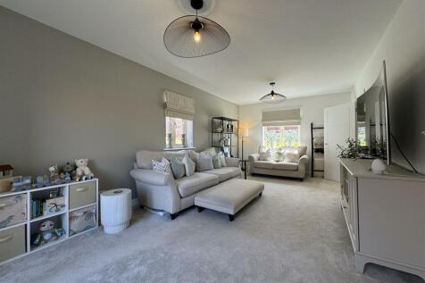 Lounge (2).jpeg