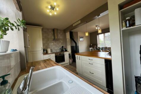 KITCHEN SPACE