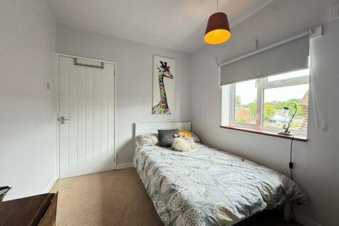 BEDROOM 3