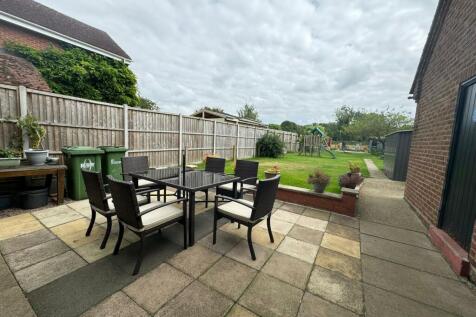 PATIO AREA