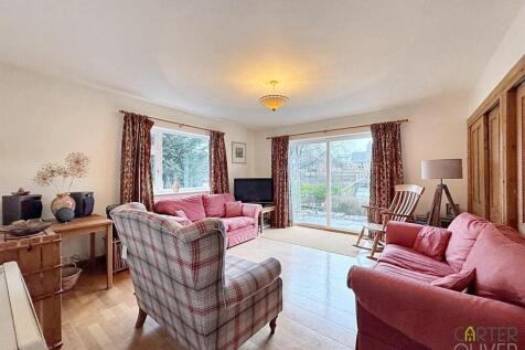 Reception Room 2 / Bedroom 4 (Ground floor)