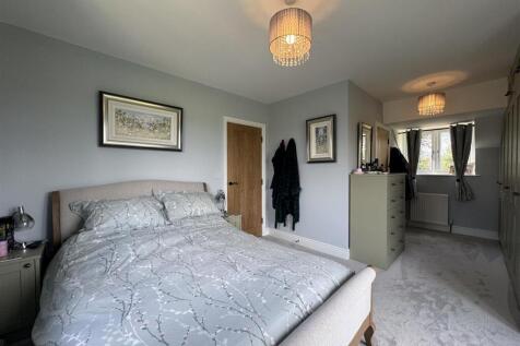 PRINCIPAL BEDROOM A