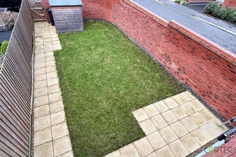 REAR GARDEN VIEW