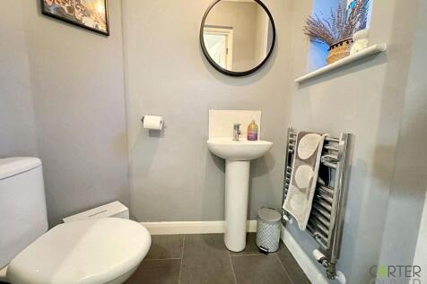 GROUND FLOOR WC