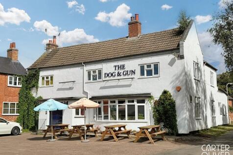 LOCAL PUB