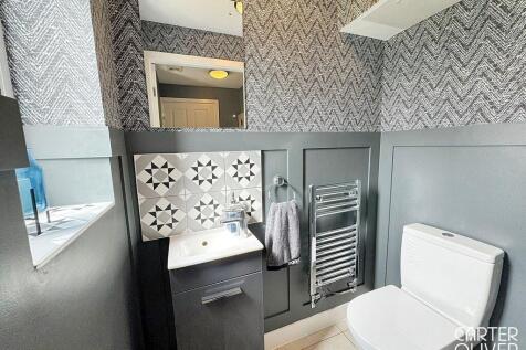 GROUND FLOOR WC