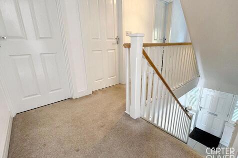 1st Floor Landing
