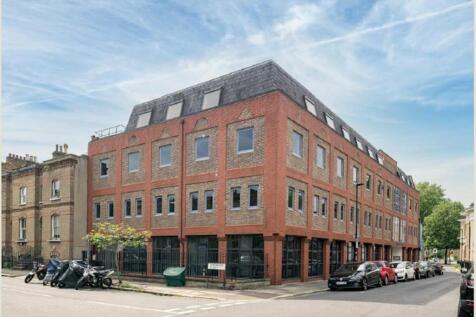 Gateway House  Extrenal.png