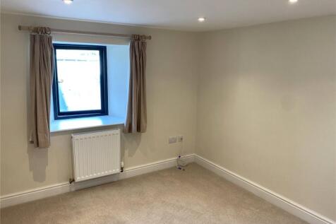 Bedroom 3/Study