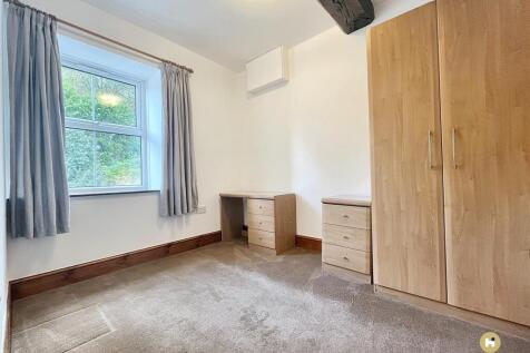 Bedroom 2.jpg