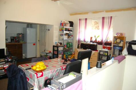 Flat 1 Lounge