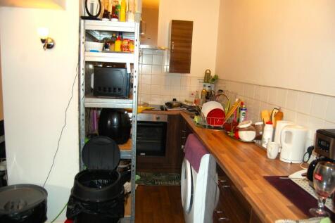 Flat 1 Kitchen