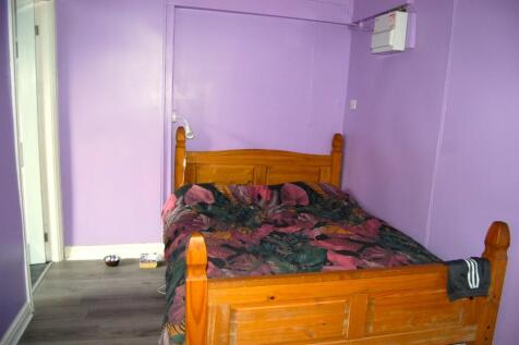 Flat 2 Bedroom