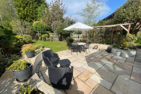 rear garden.jpeg