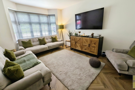 0d9b0ff3-lounge 2013 20clos 20bychan.jpg
