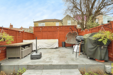 Tiled seating area