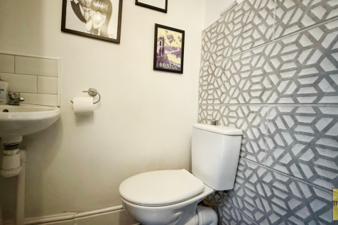 Downstairs cloakroom/ Utility