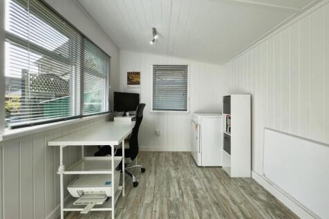 Garden Office