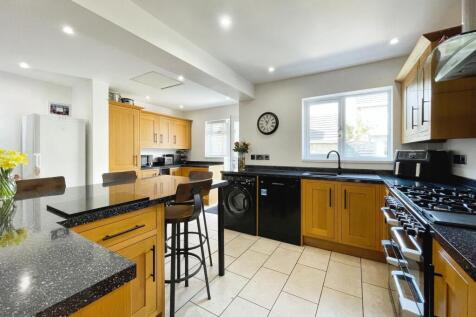 Kitchen/Family