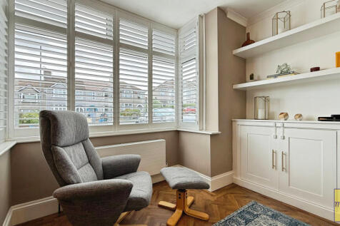 Bay window
