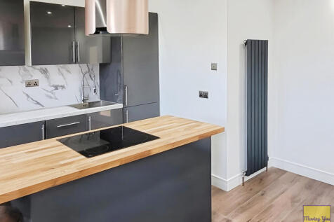 Kitchen/lounge