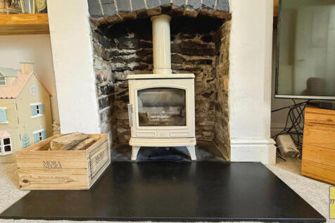 Log burner