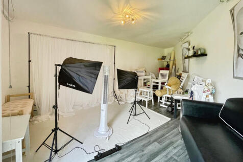 Outbuilding/Studio