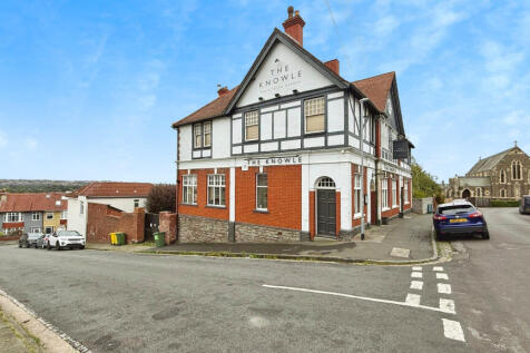 The Knowle Pub