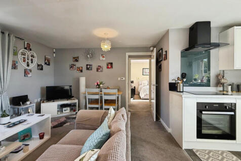 Lounge/ diner/ kitchen
