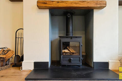 Log burner