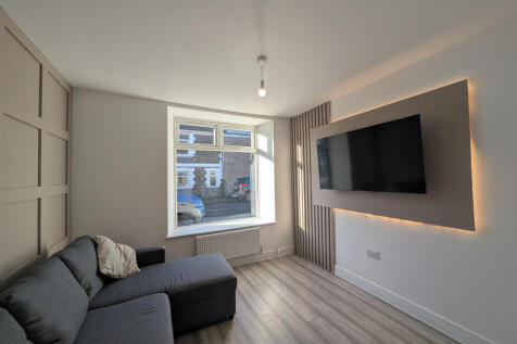 PXL_20251108_085402192