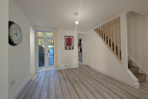 PXL_20251108_085504958.MP