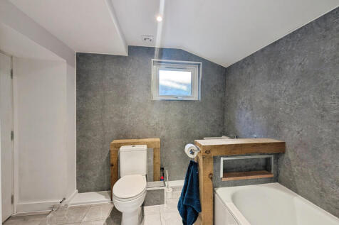 6a1bf7c2-PXL_20251108_085745597