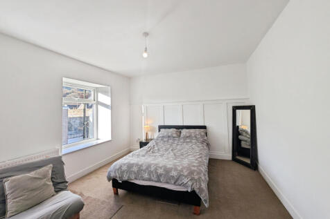 e094f428-PXL_20251108_090610638