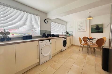 c2aea70f-ann 202.jpeg