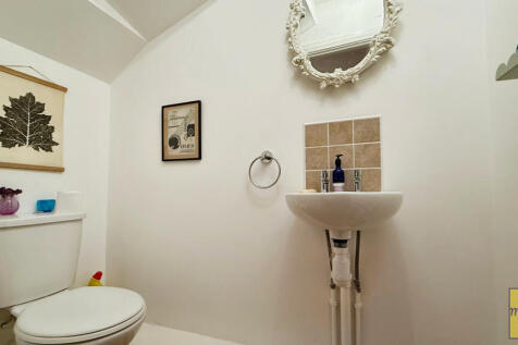 Downstairs cloakroom