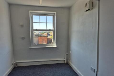 Office 1.jpg