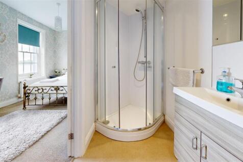 Bathroom (39).jpg