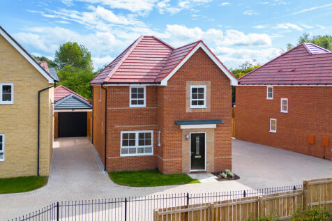 Outside view of 4 bedroom Kingsley home