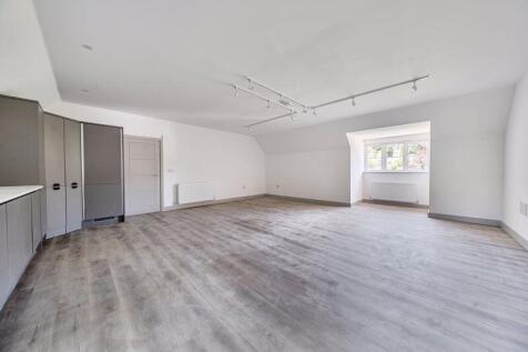 Living/dining room