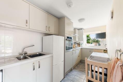 Property Image 32