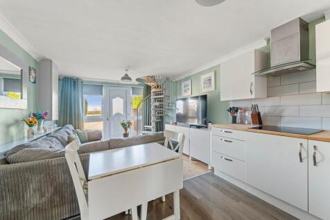 Annexe Kitchen/Living Area