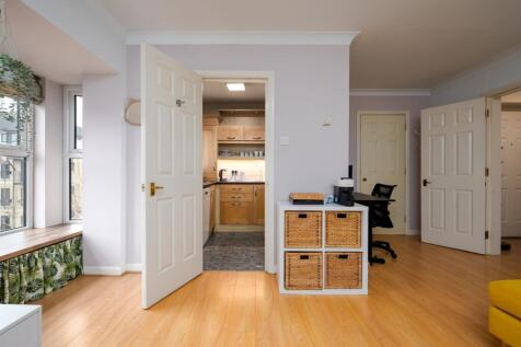 Property Image 8