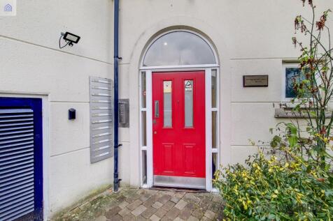Property Image 12
